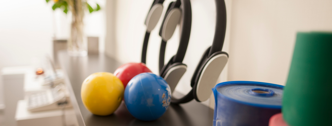 physiotherapy exercise equipment, including exercise balls and resistance bandsbands