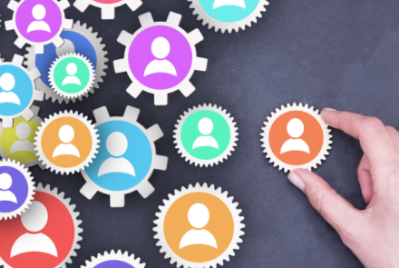 gears representing health human resources