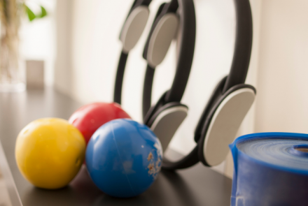 physiotherapy exercise equipment, including exercise balls and resistance bandsbands