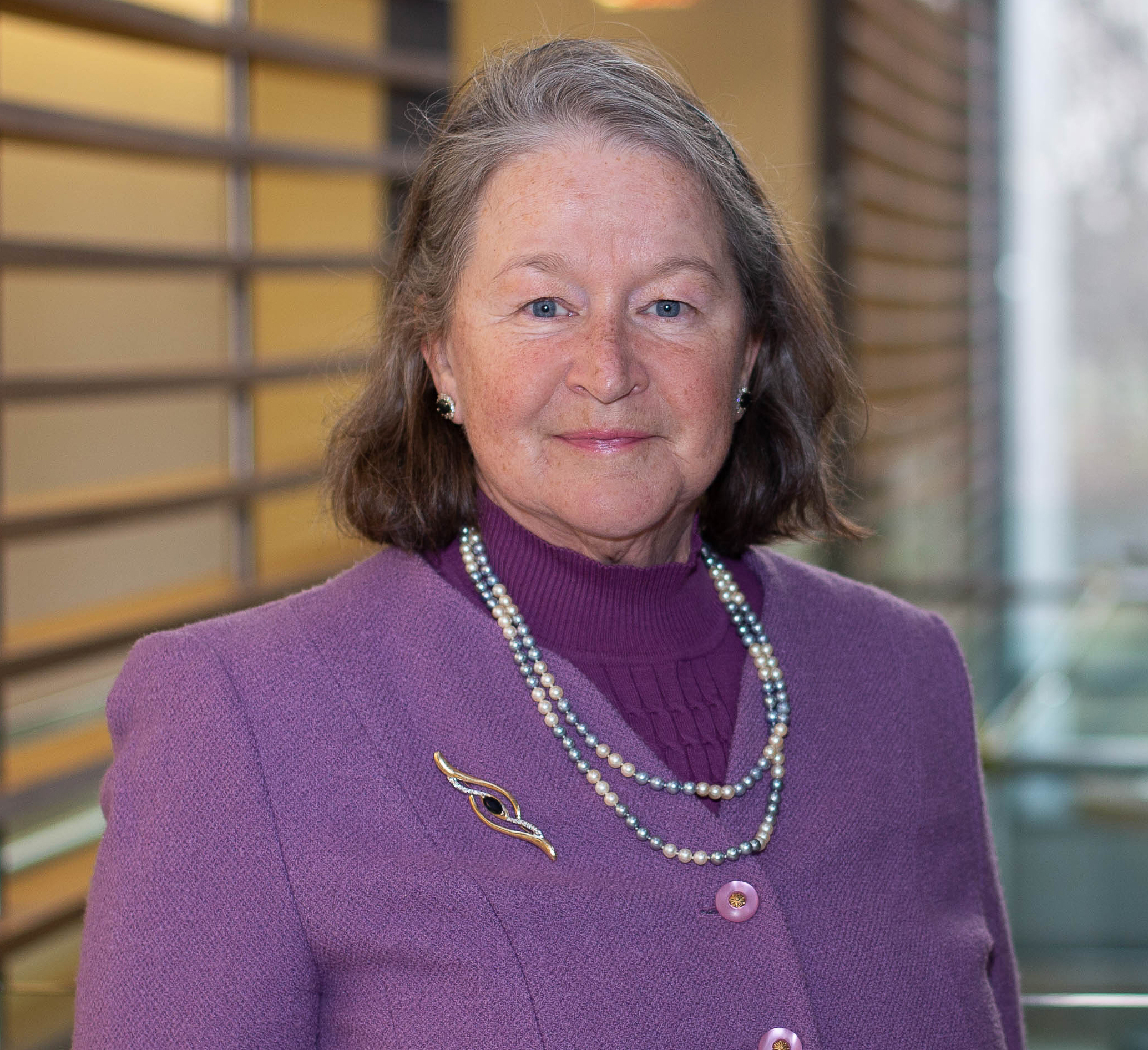 Dr. Jennifer Medves
