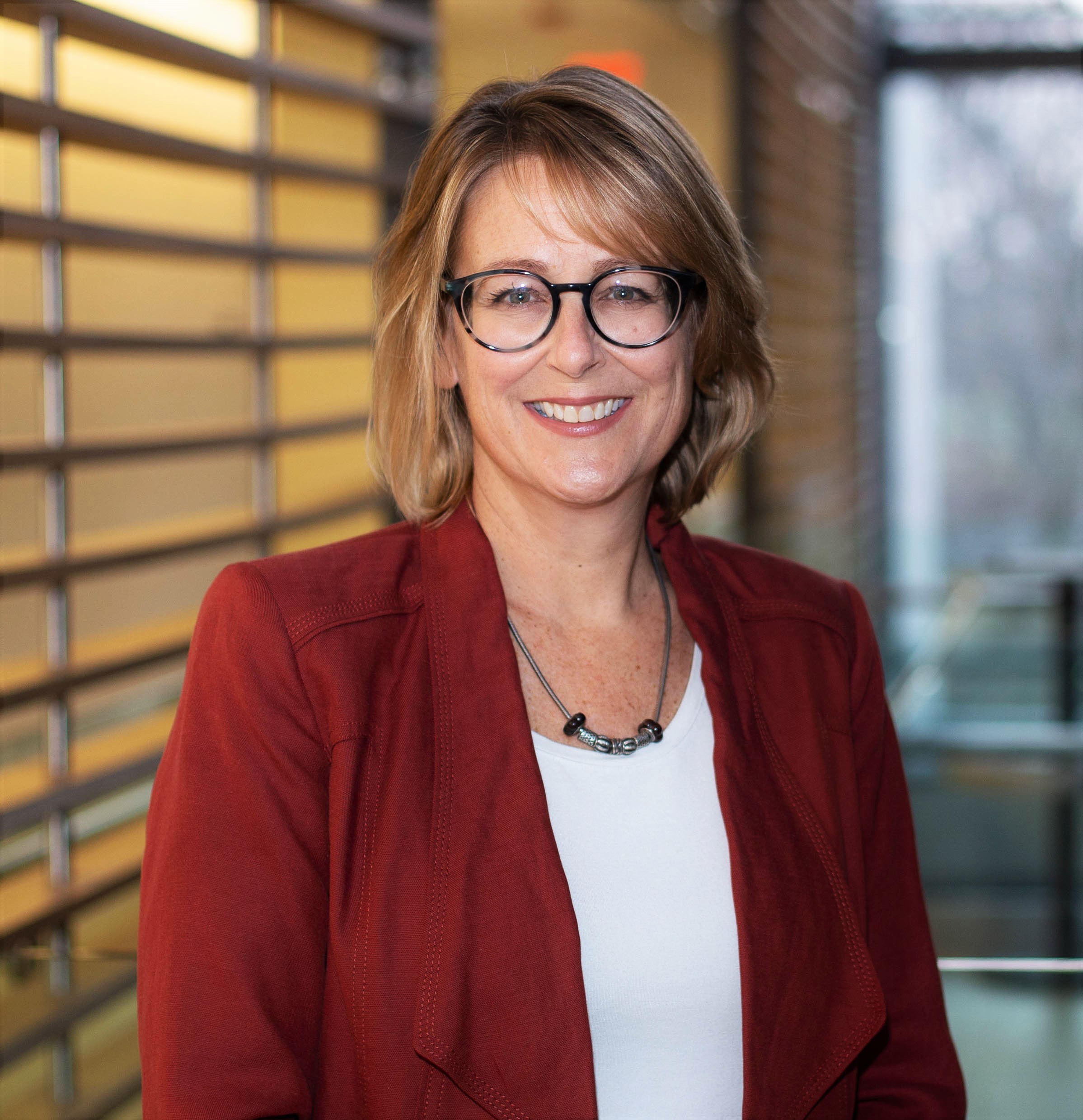 Dr. Melanie Jaeger