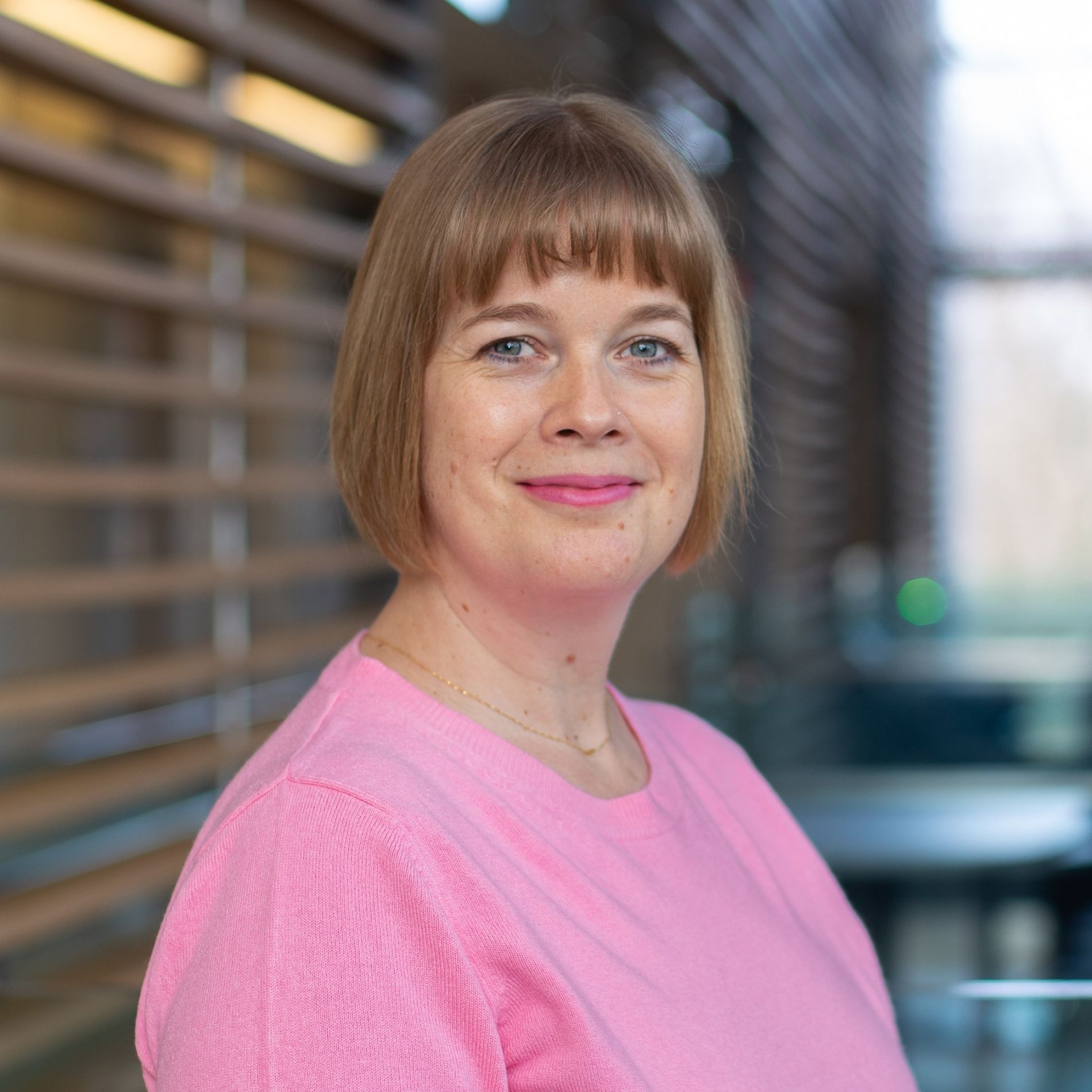 headshot of Dr. Danielle Macdonald